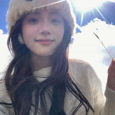 白衣校花与大长腿2